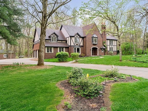 2nd image of 5001 Woodrose Ln