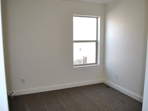 2nd image of 3931 E Chalet Dr