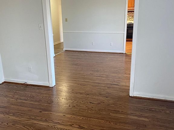 3rd image of 2551 Glenmary Ave APT 6