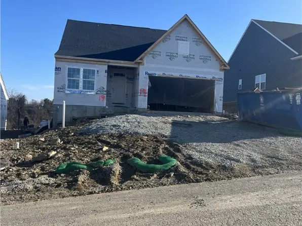 137 Pleasant Grove Ct, Clairton, PA 15025