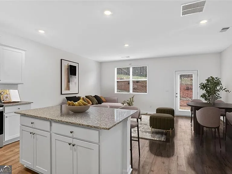 2818 Georgia Aster Way #9 — Photo 4