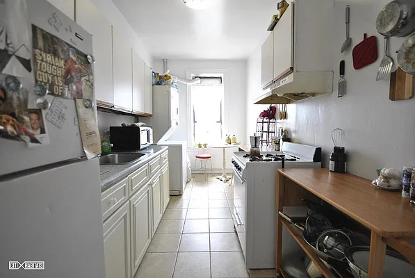 Rented by Corcoran | media 10