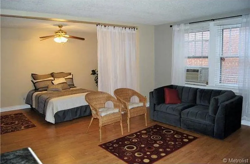 Studio, 440 sqft, $950 — Photo 3