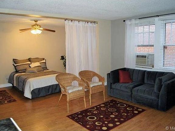 3rd image of 2101 S Josephine St APT 207