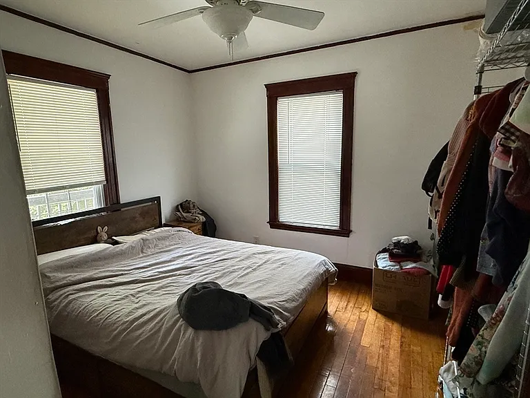 29 Lewis St #1 — Photo 8