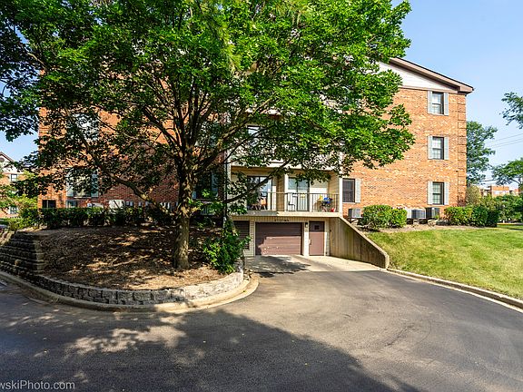 4th image of 641 Hapsfield Ln APT 201