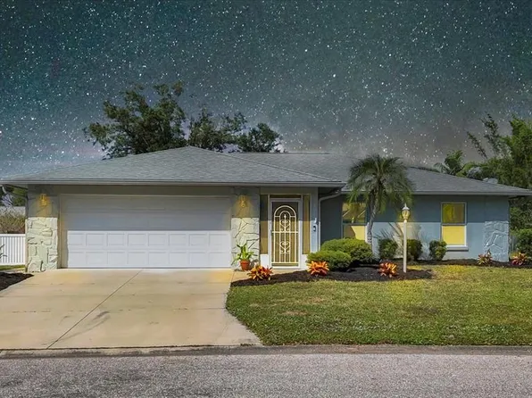 2017 Country Meadows Ln, Sarasota, FL 34235