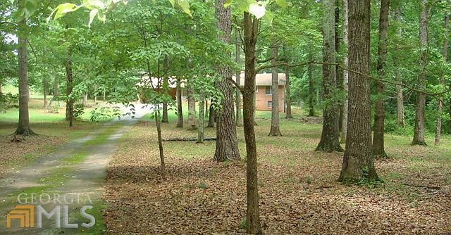 2nd image of 336 Mays Rd