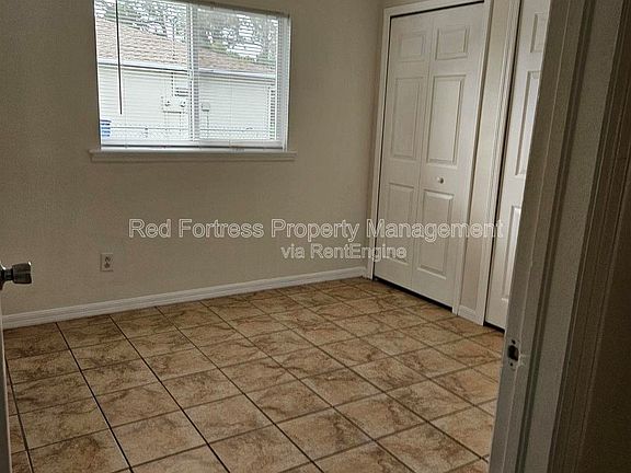 5th image of 5317 27th St SW