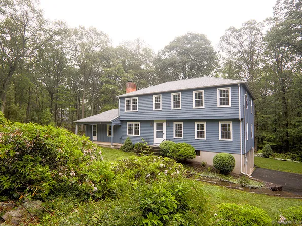 41 Ledgewood Drive, Wilton, CT 06897