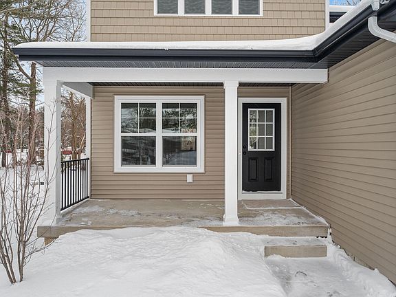 4th image of 161 Manley Ave