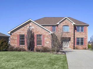 9504 W Thurston Ct, Yorktown, IN 47396
