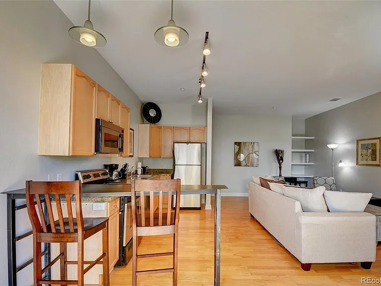 5677 Park Pl #205B — Photo 17