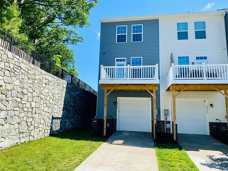 18374 Reaper Hill Ct — Photo 26