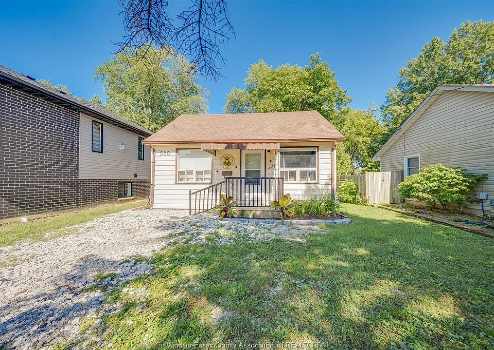 1st image of 526 Lesperance Rd