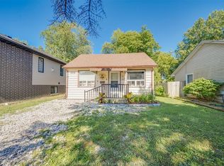 526 Lesperance Rd, Tecumseh, ON N8N1W4