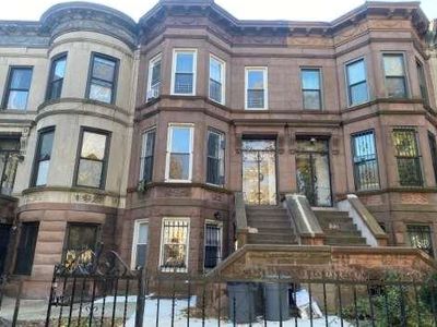 596 Eastern Parkway, Brooklyn, NY, 11225