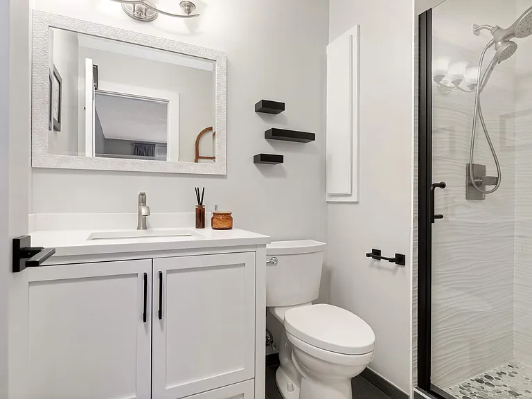 9523 Parkside Trl N — Photo 14