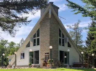 112 Lake Shore Dr, Lachine, MI 49753