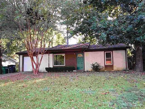 3rd image of 4015 Sonnet Dr