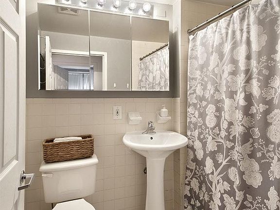 4th image of 279 W 117th St APT 4B