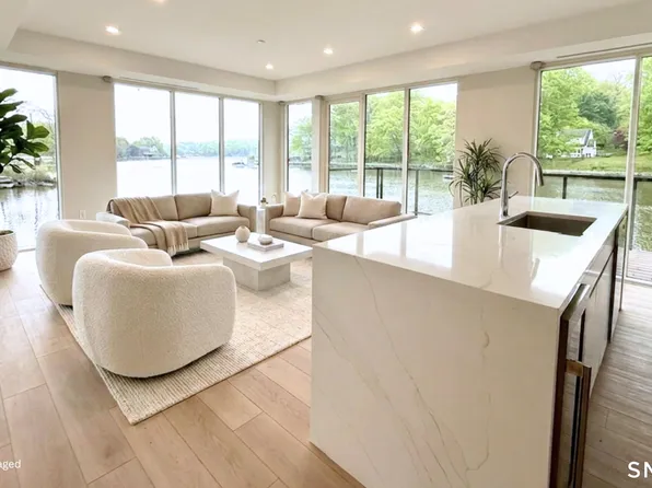251 Riverside Ave, Westport, CT