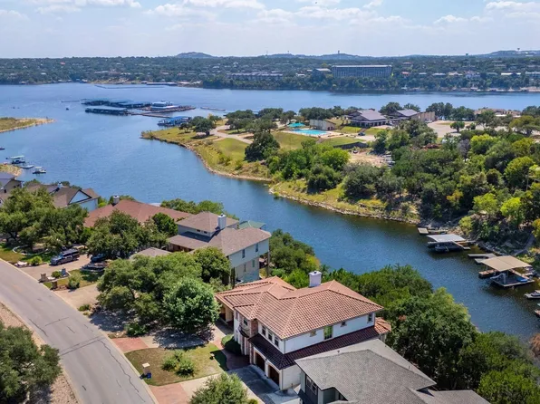 405 S Venture Blvd, Lago Vista, TX 78645