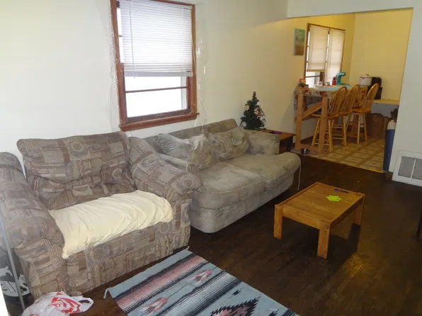 867 Weeks Ave SE, Minneapolis, MN 55414