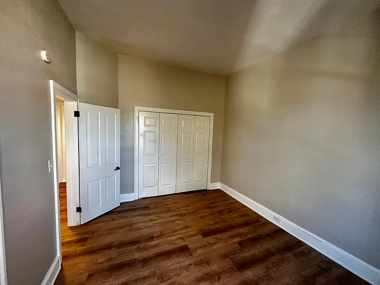 401 Main St #3 — Photo 10