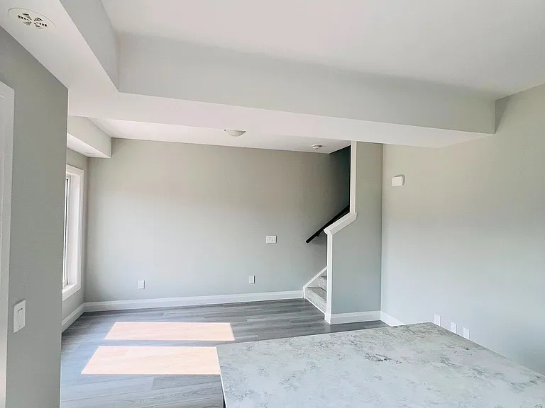 10 S Creek Dr #3 — Photo 10