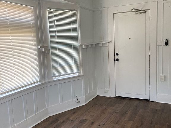 5th image of 2622 San Marino St #305