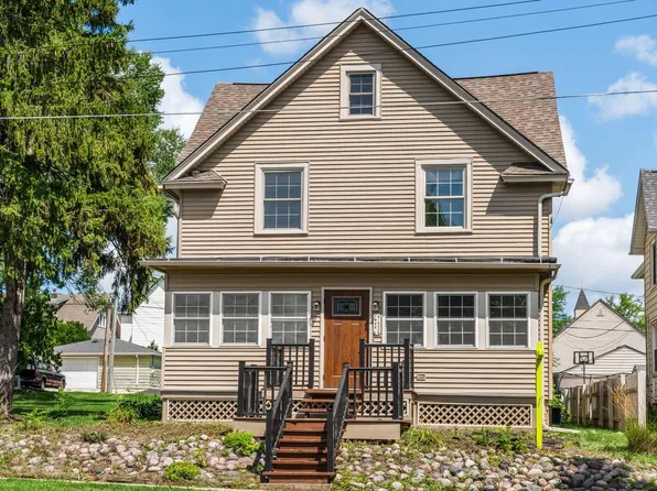 N88W16226 Park BOULEVARD, Menomonee Falls, WI 53051