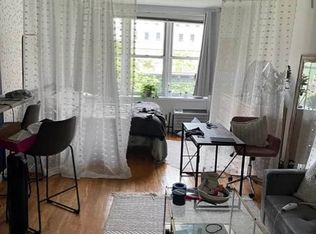 320 W 30th St APT 3H, New York, NY 10001