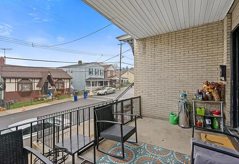 45 Ruth St #1 — Photo 3