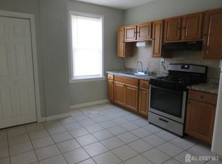 612 Cortlandt St FLOOR 1, Perth Amboy, NJ 08861