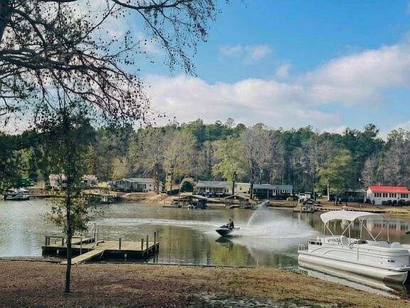 2nd image of 1964 White Rd