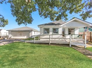 102 10th St, Westwego, LA 70094