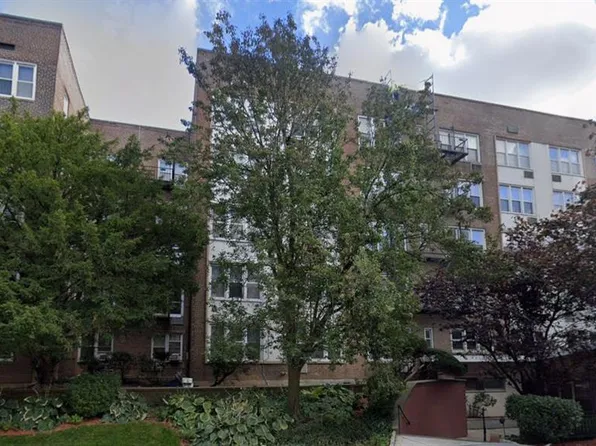 2160 Center Ave APT 4R, Fort Lee, NJ 07024