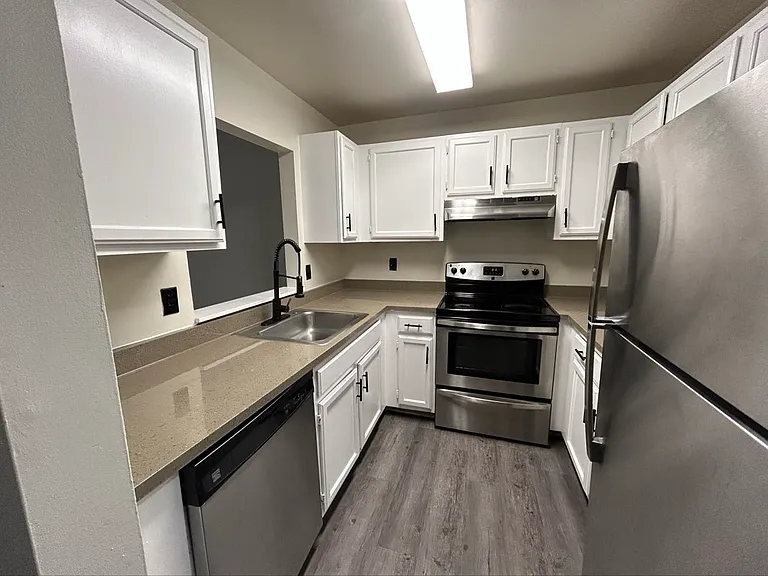 Vernon Homes — Photo 61