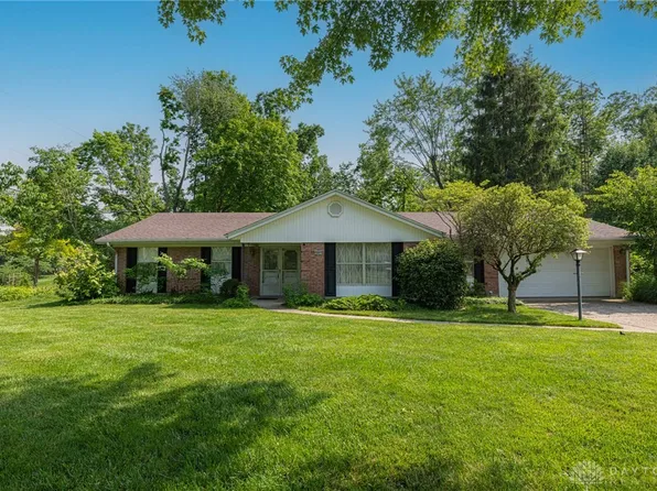 3081 Claydor Dr, Dayton, OH 45431