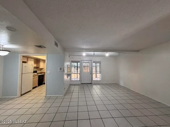 1531 E Prince Rd, Tucson, AZ 85719