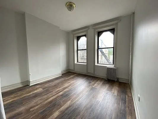 Rented by Voro New York | media 28