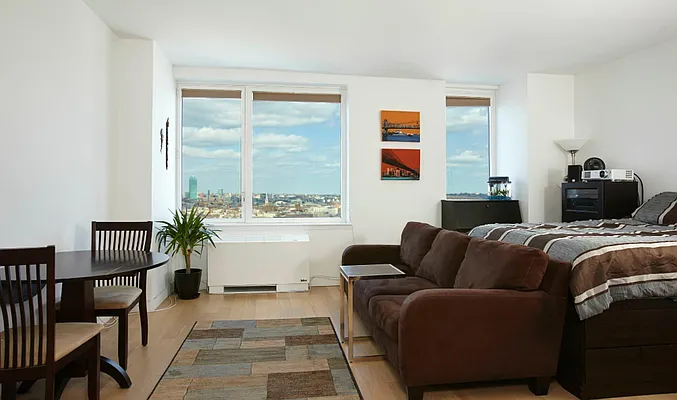 Rented by Compass | media 14