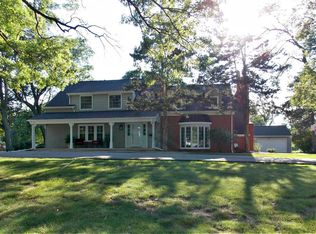 303 S 12th St, Marshalltown, IA 50158