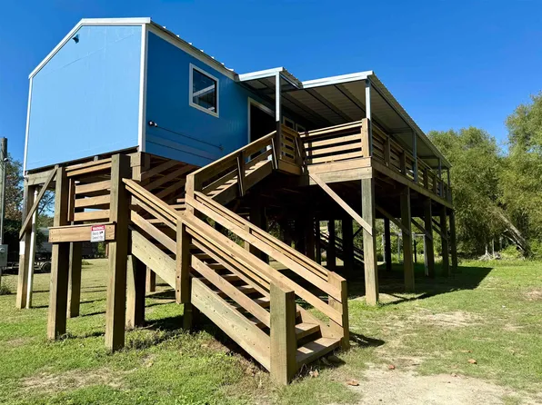 1594 Robert Clark Rd, Starks, LA 70661