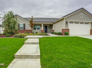 13633 Faringford Ln, Bakersfield, CA 93311
