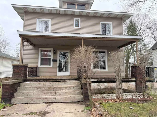 1126 Edwardsburg Ave, Elkhart, IN 46514