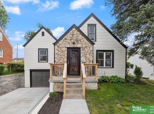 5845 Hickory St, Omaha, NE 68106