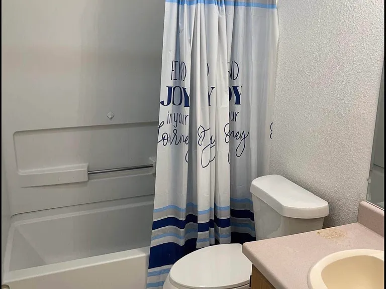 4214 Sunrise Cove Dr — Photo 10