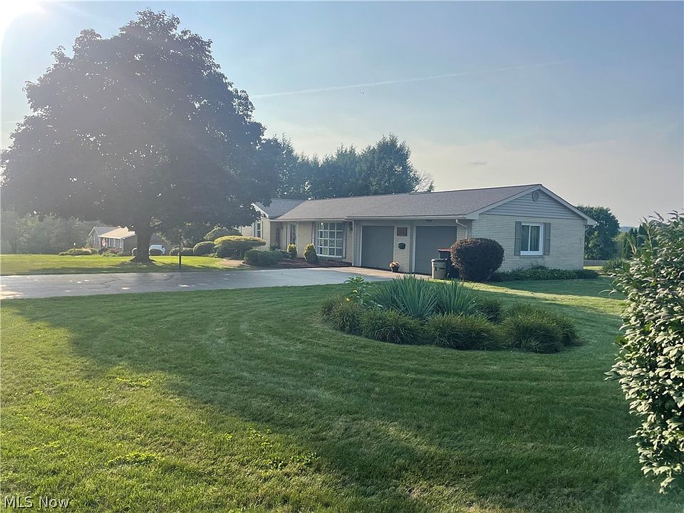 1st image of 49261 S Park Cir